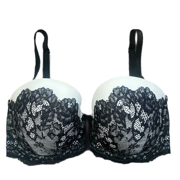 Victoria’s Secret Dream Angels Strapless Multi-way lightly padded lace print bra - Picture 5 of 5